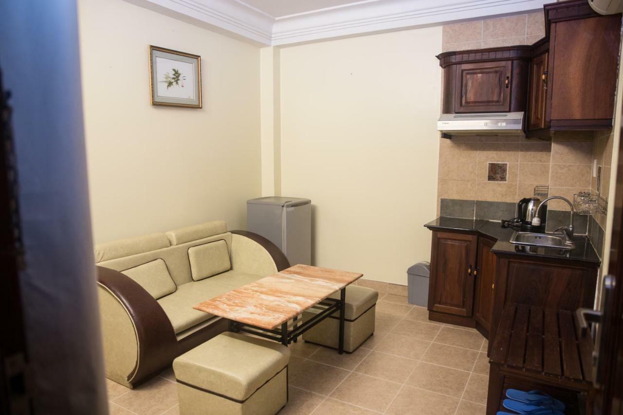 مدينة هوشي منه Caroline Hotel المظهر الخارجي الصورة