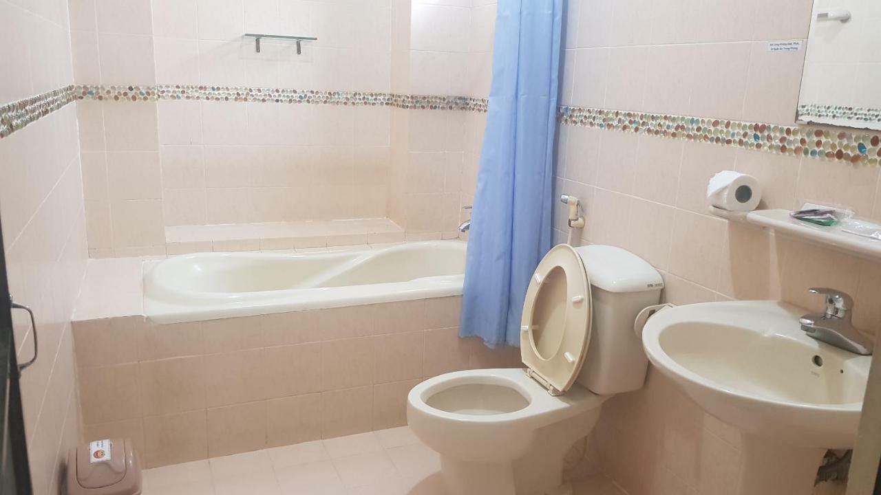 مدينة هوشي منه Caroline Hotel المظهر الخارجي الصورة