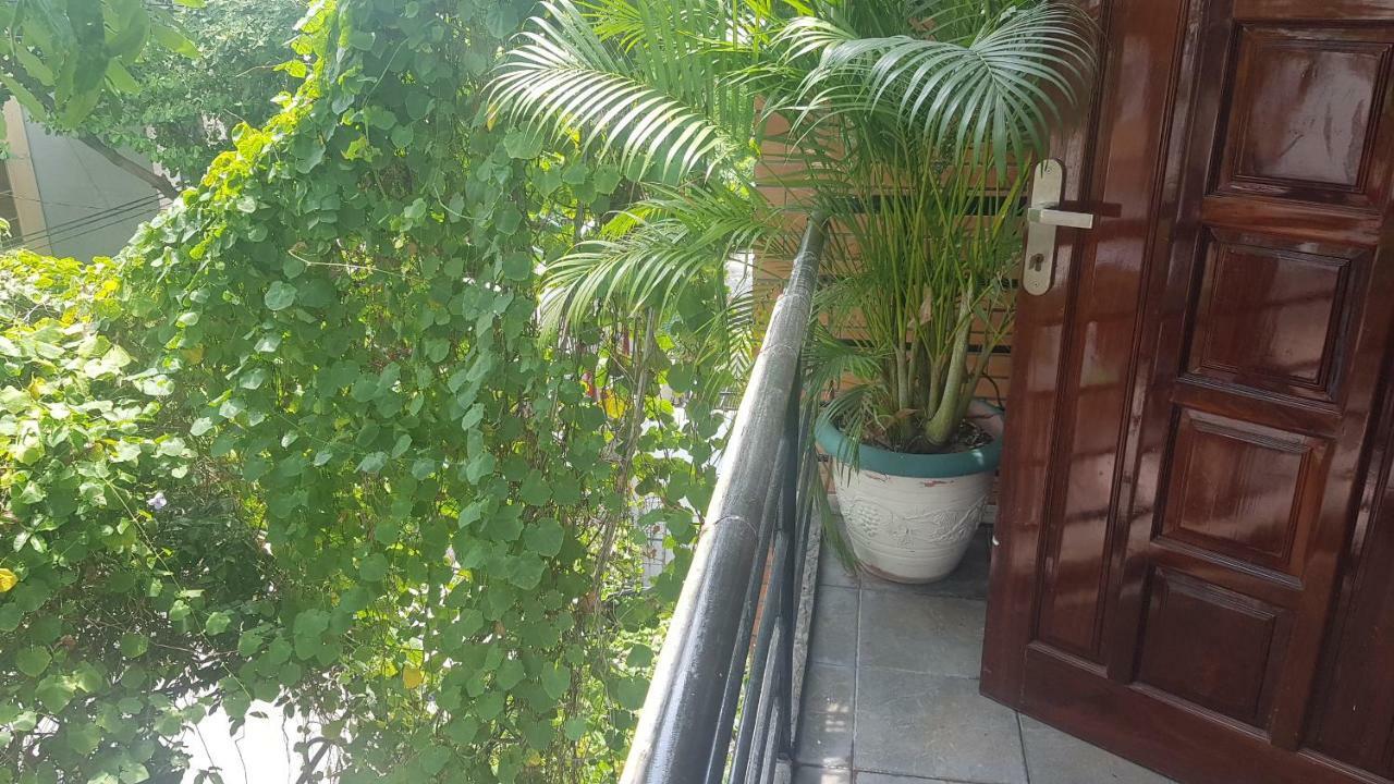 مدينة هوشي منه Caroline Hotel المظهر الخارجي الصورة